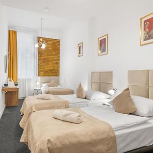 Budget Triple Room